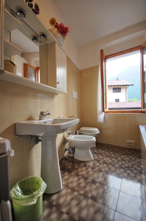 Casa Anna Villa Pieve Di Ledro Phòng bức ảnh
