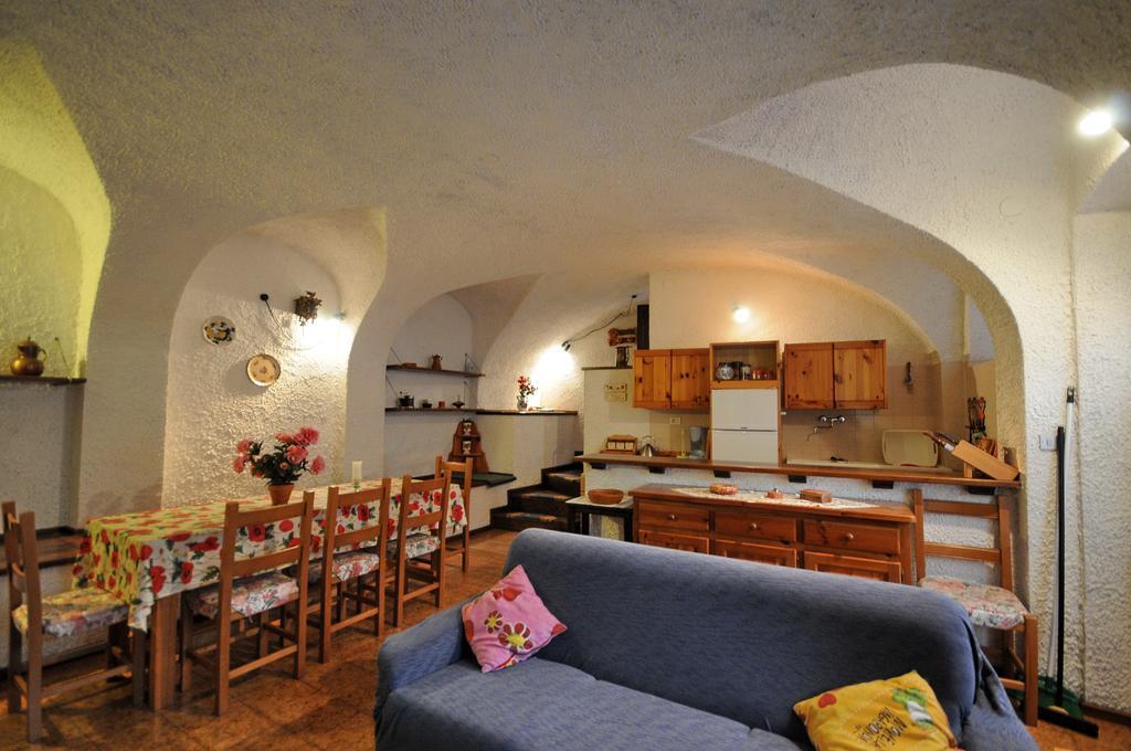 Casa Anna Villa Pieve Di Ledro Phòng bức ảnh